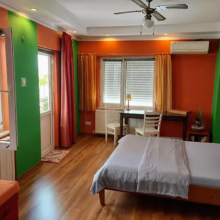 Antalyaloft Homestay *